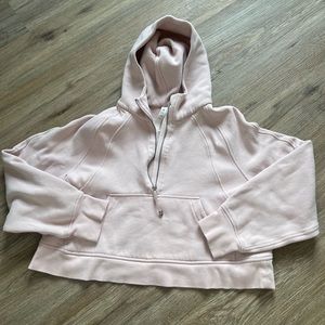 Lululemon cropped scuba